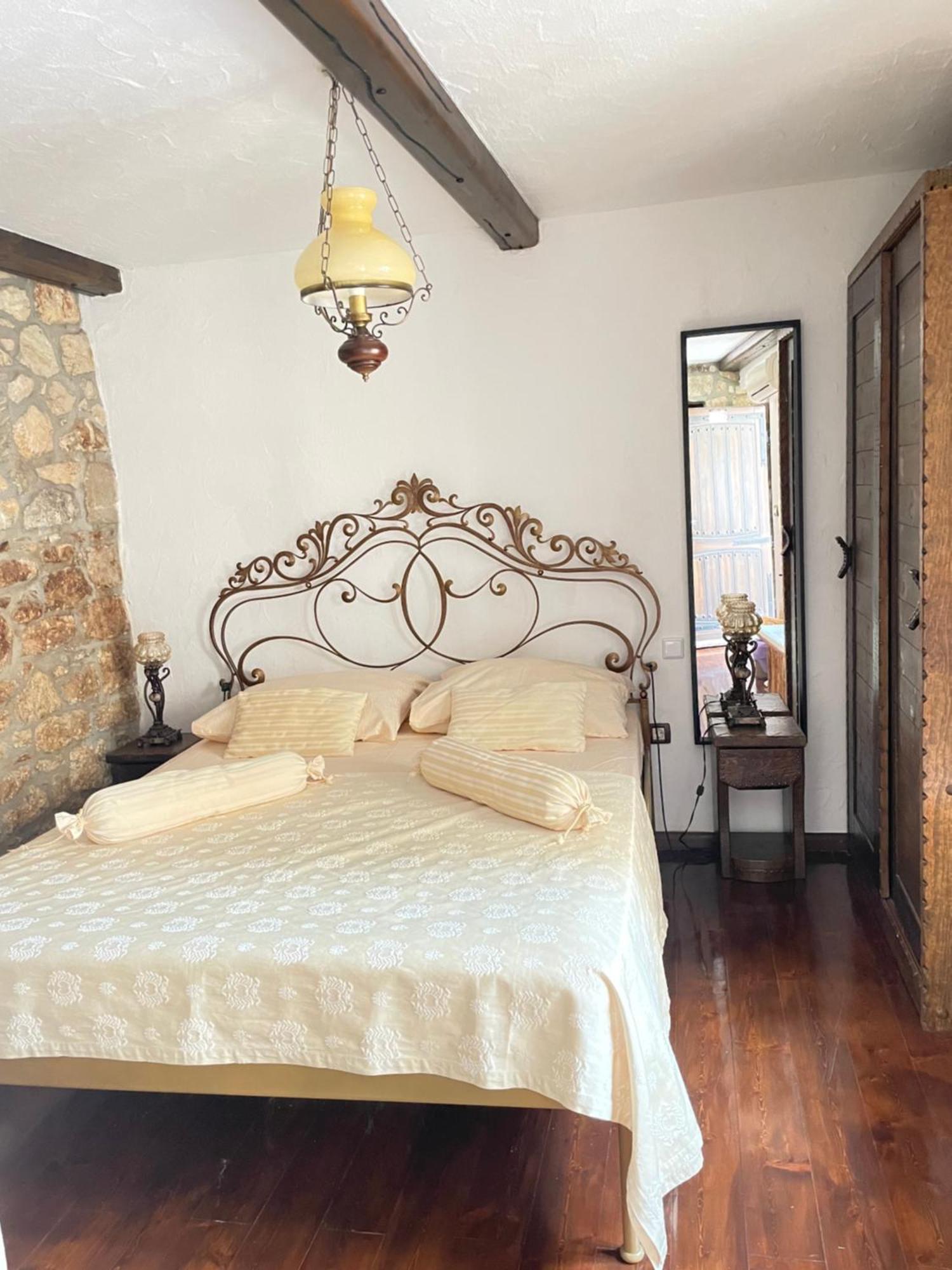 Stone House Srida Apartment Baska Voda Exterior photo