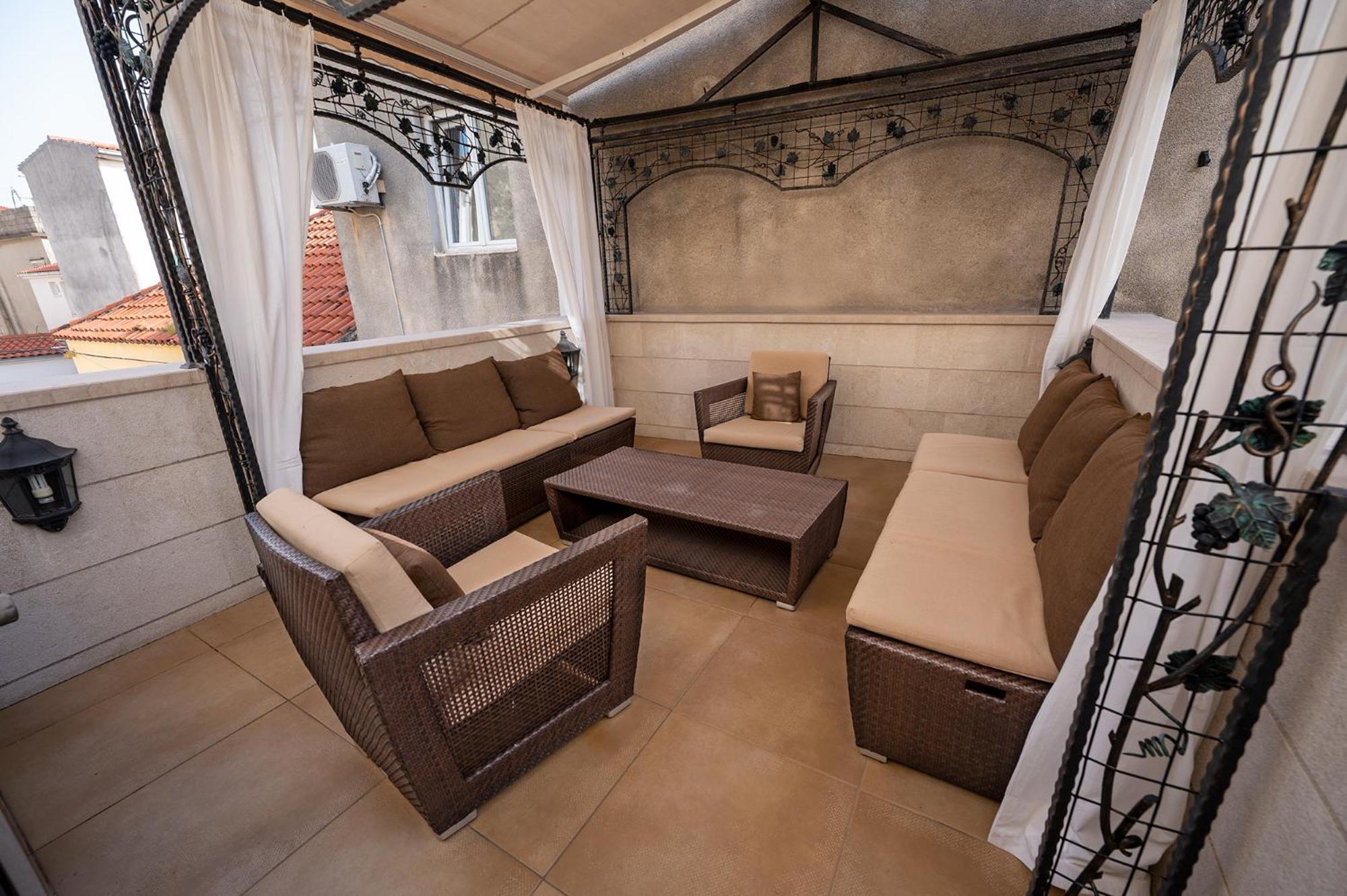 Stone House Srida Apartment Baska Voda Exterior photo
